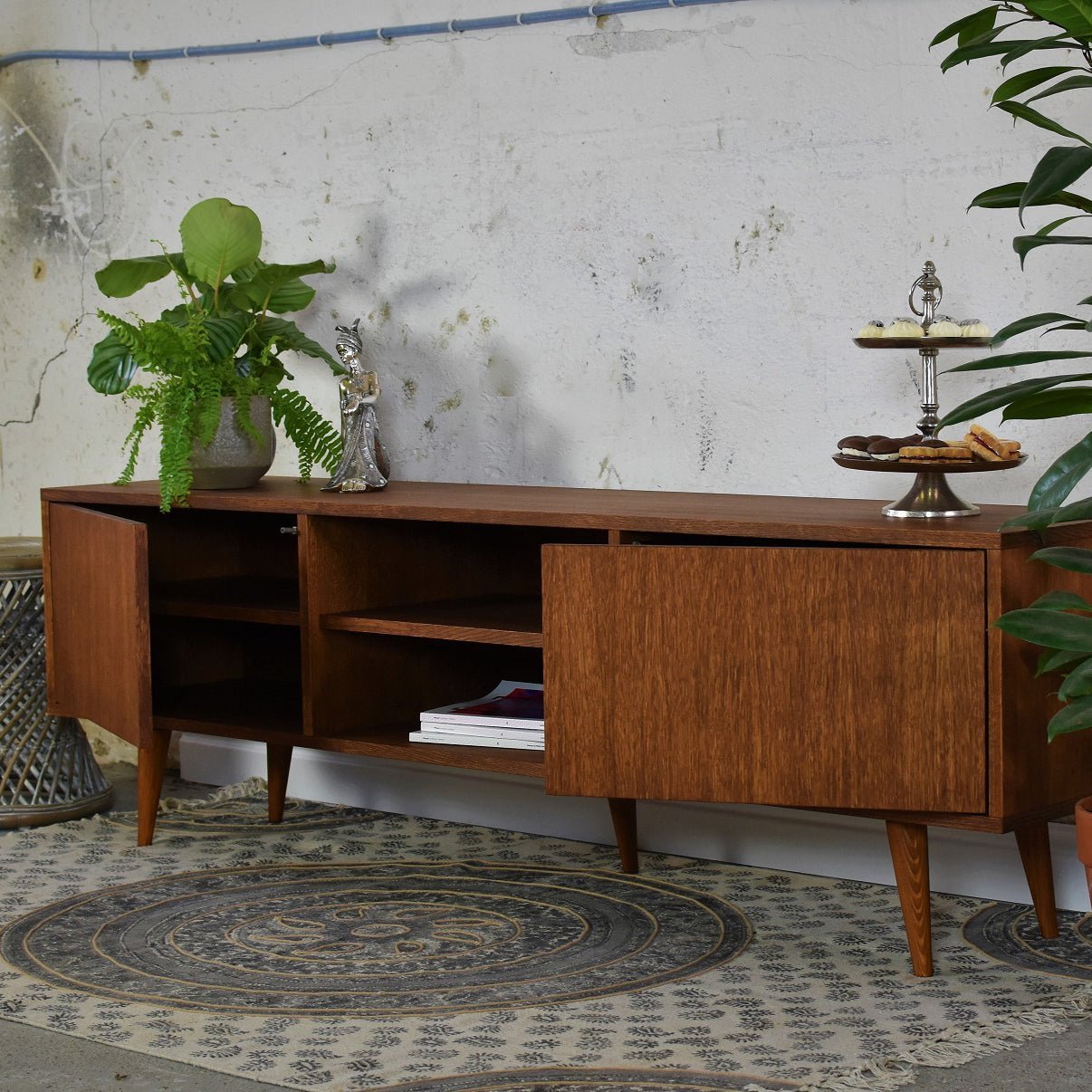 Komoda LOTV - Pastform Furniture