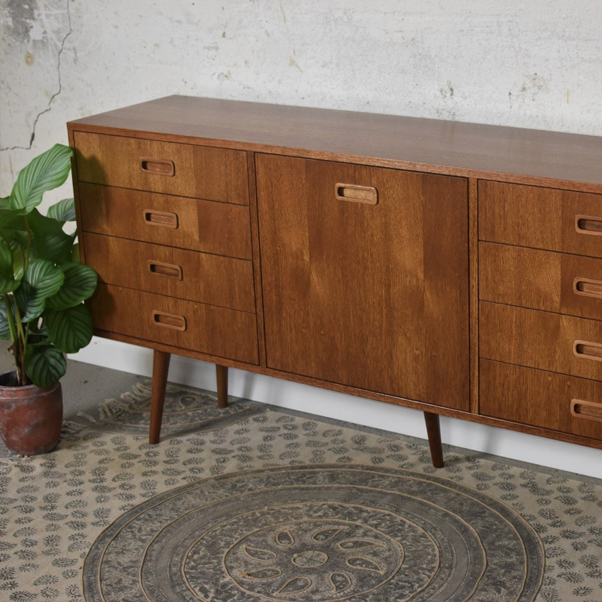 Komoda RUNO - Pastform Furniture