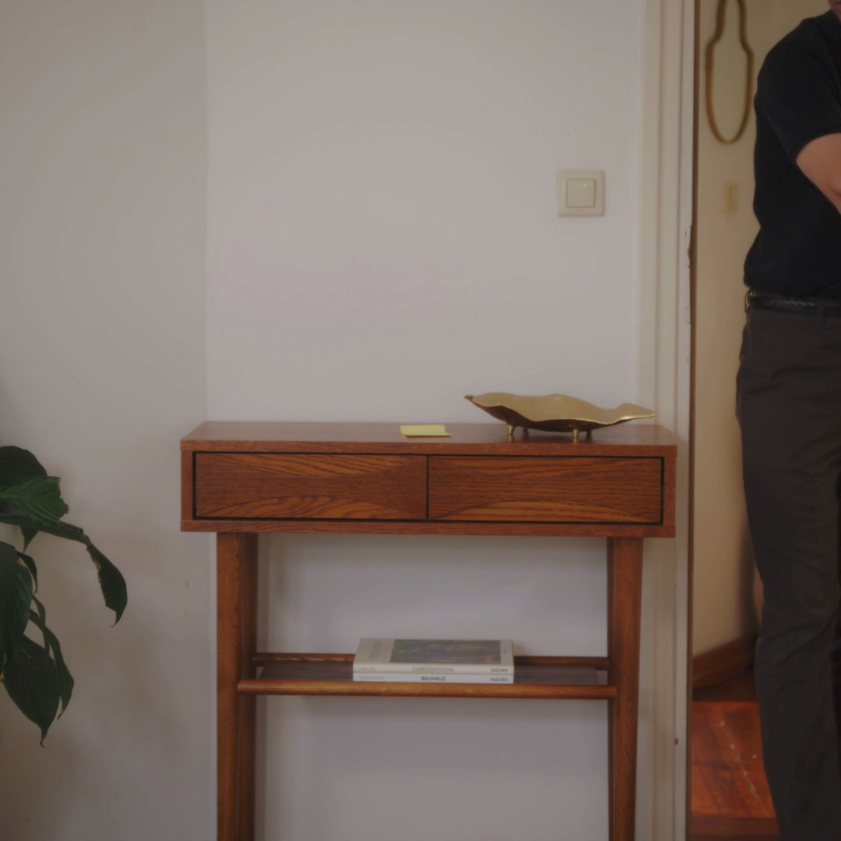 Load video: VINTAGE Console Table